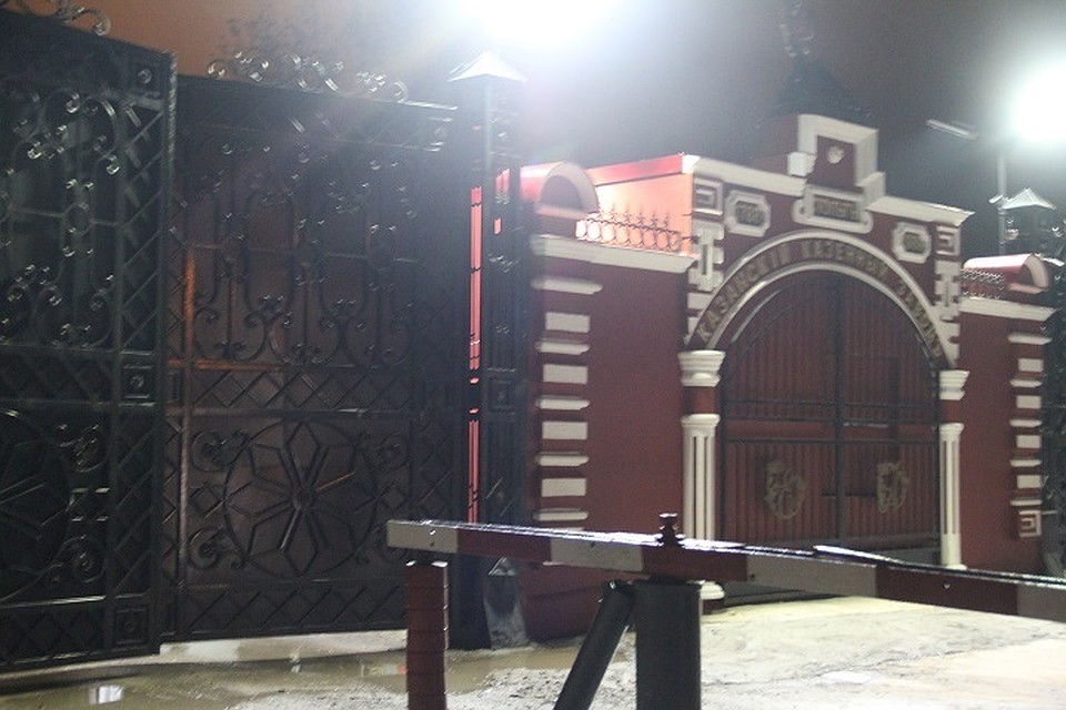 Пороховой завод петра дубрава. Проходная казанского порохового завода. ворота порохового завода казань. ворота пороховые казань. музей порохового завода казань.